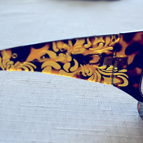 OSCAR DE LA RENTA SUNGLASSES - Picture 9 of 9